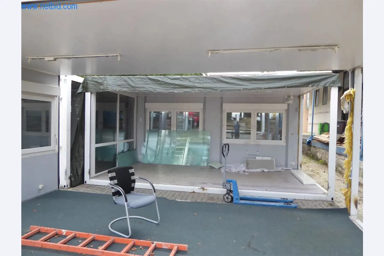 Máquinas en buen estado del sector del diseño de interiores y la construcción-4