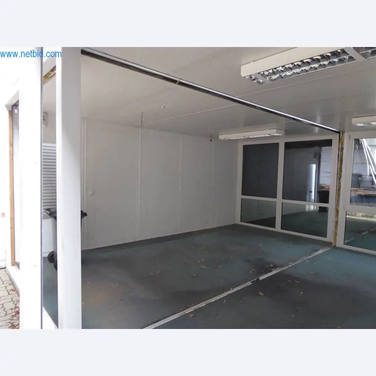 Máquinas en buen estado del sector del diseño de interiores y la construcción-6