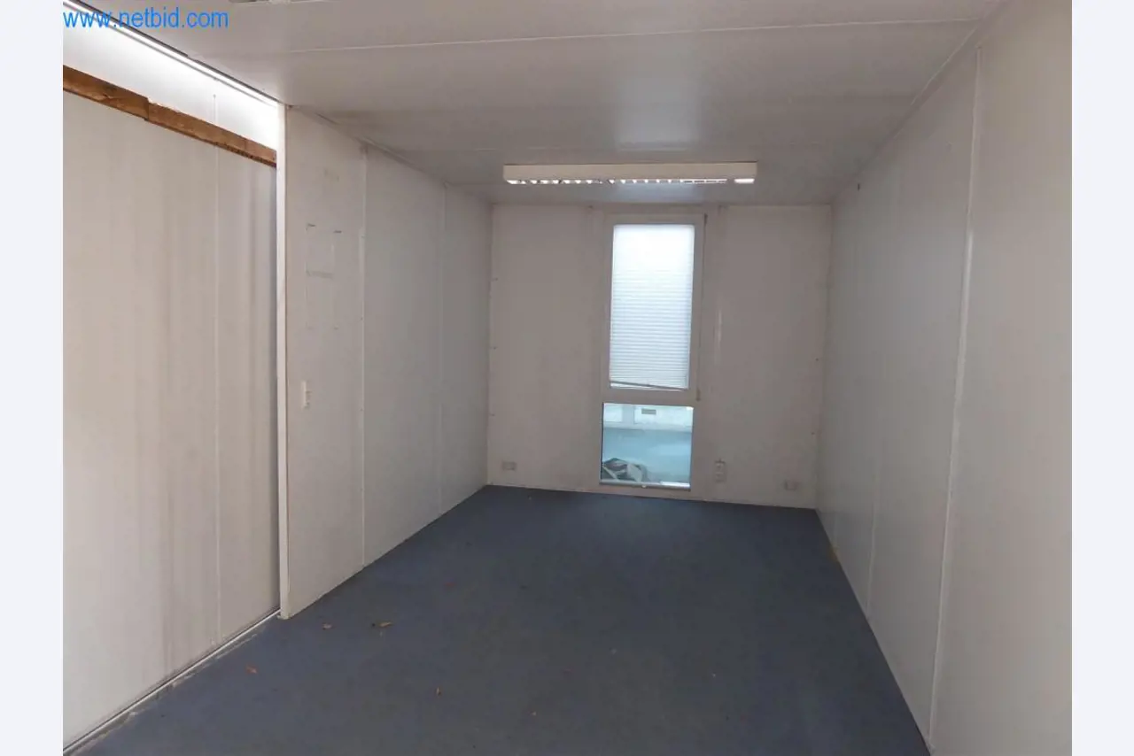 Máquinas en buen estado del sector del diseño de interiores y la construcción-7