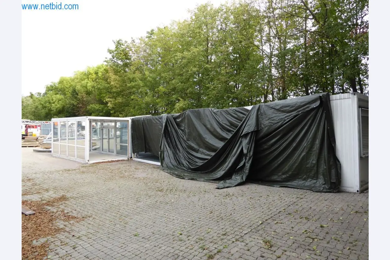 Máquinas en buen estado del sector del diseño de interiores y la construcción-9