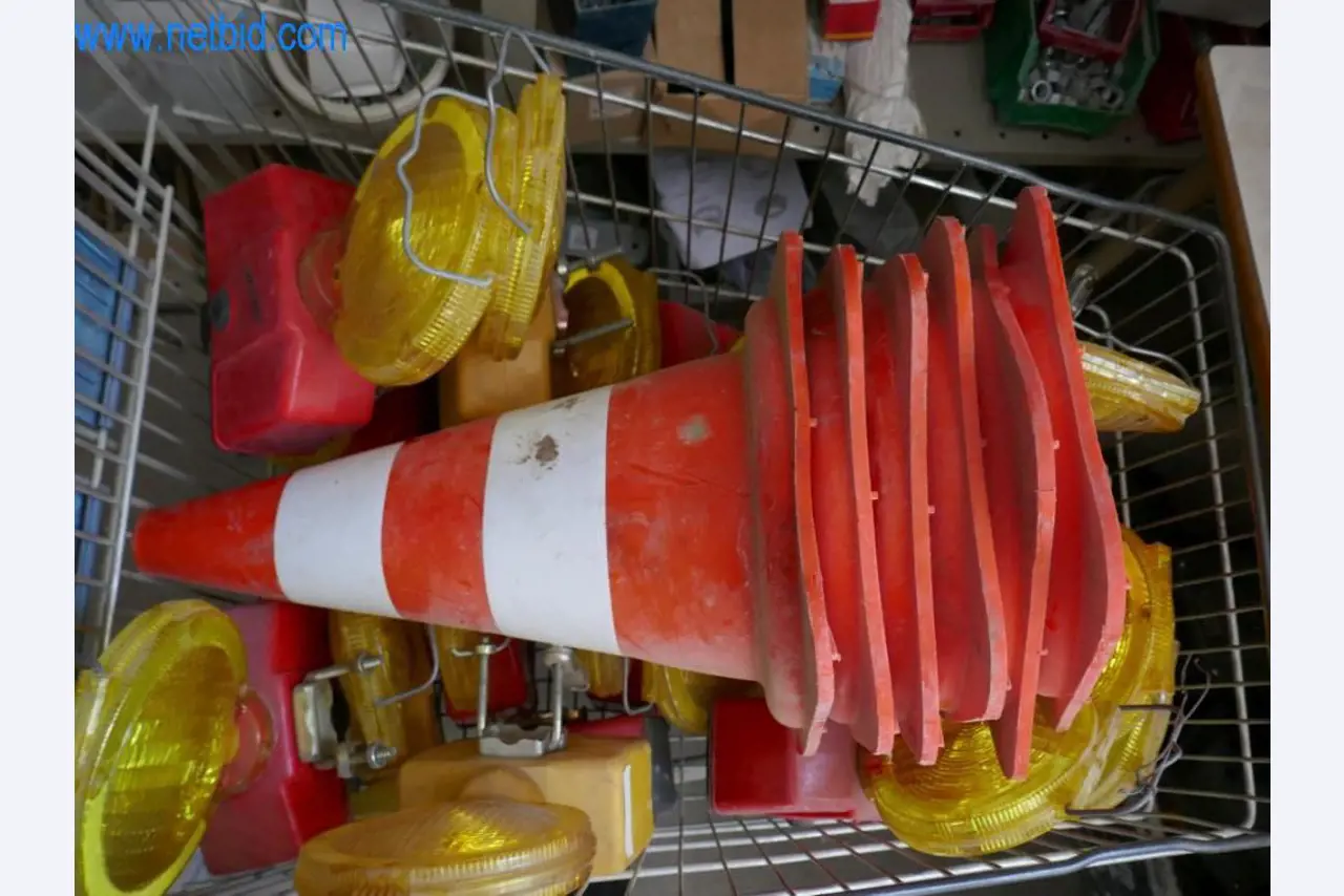 Gepflegte Maschinen aus dem Bereich Innenausbau und Bauhandwerk-4