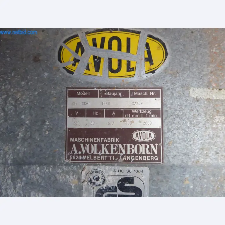 Dobro vzdrževani stroji iz sektorja notranjega oblikovanja in gradbeništva-2