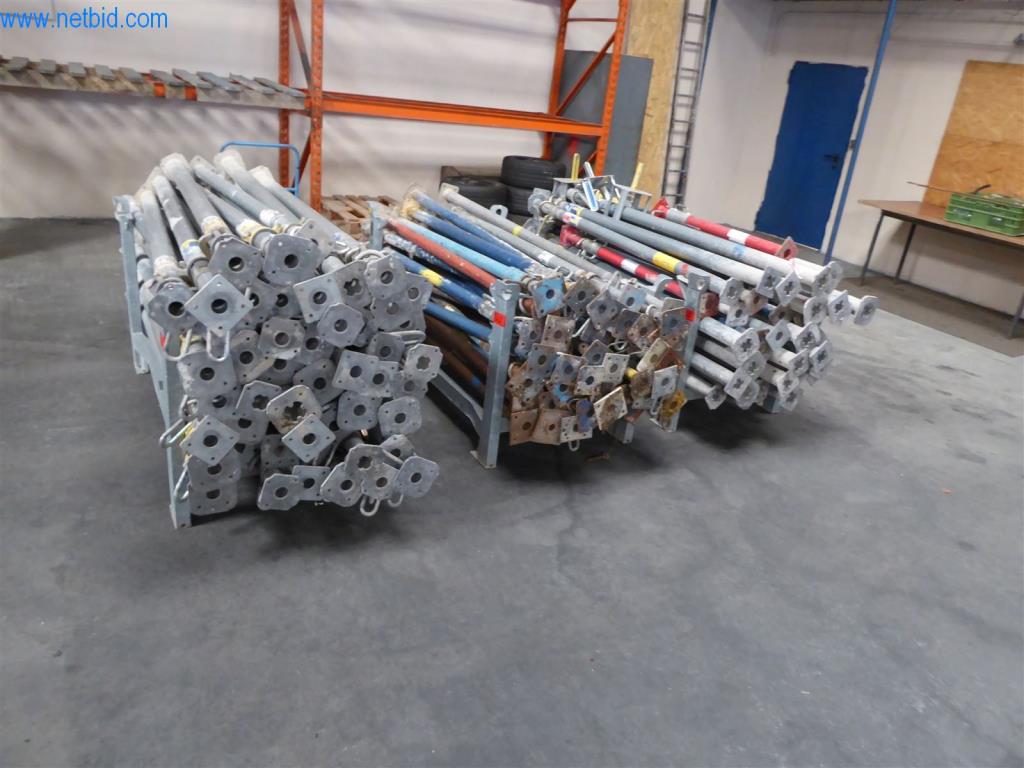 Máquinas bem conservadas do sector da decoração de interiores e da construção-2