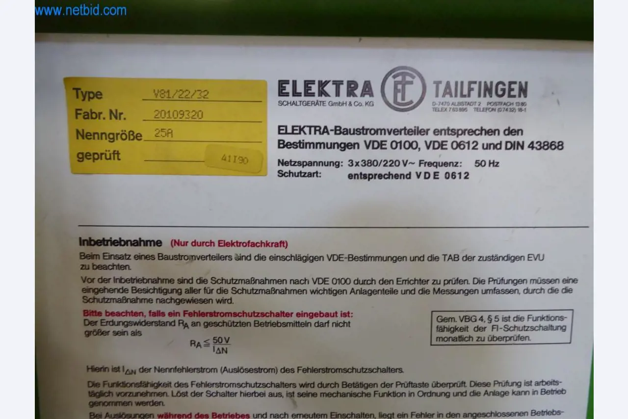 Dobro vzdrževani stroji iz sektorja notranjega oblikovanja in gradbeništva-2