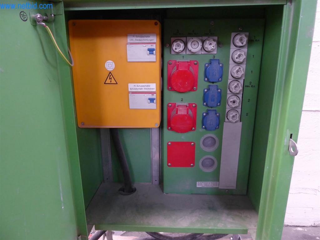 Máquinas bem conservadas do sector da decoração de interiores e da construção-3