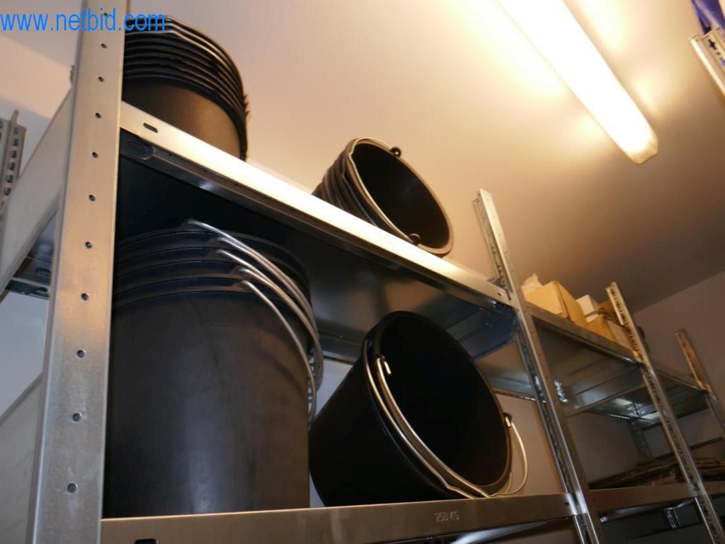 Máquinas bem conservadas do sector da decoração de interiores e da construção-12