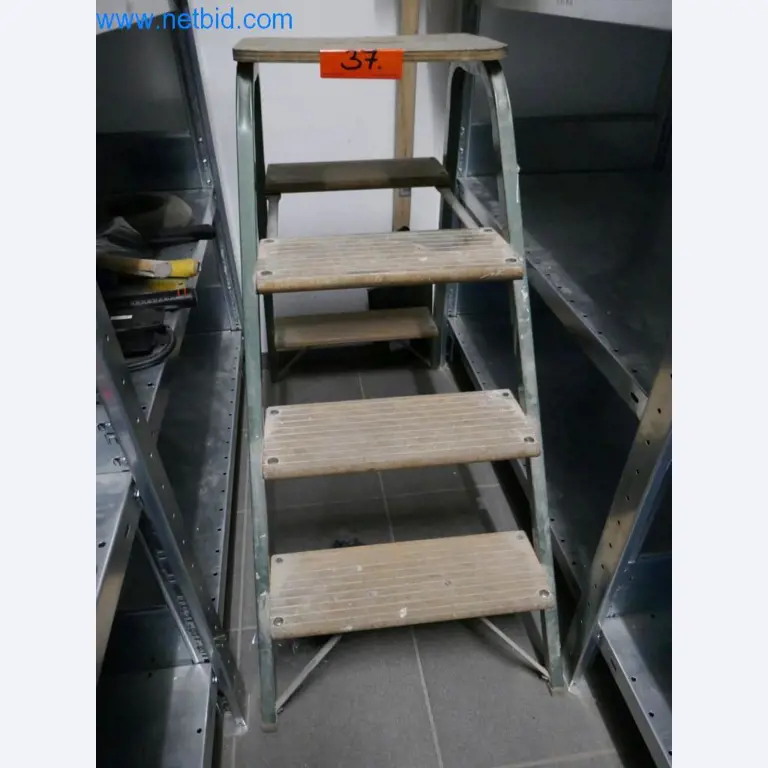 Gepflegte Maschinen aus dem Bereich Innenausbau und Bauhandwerk-1