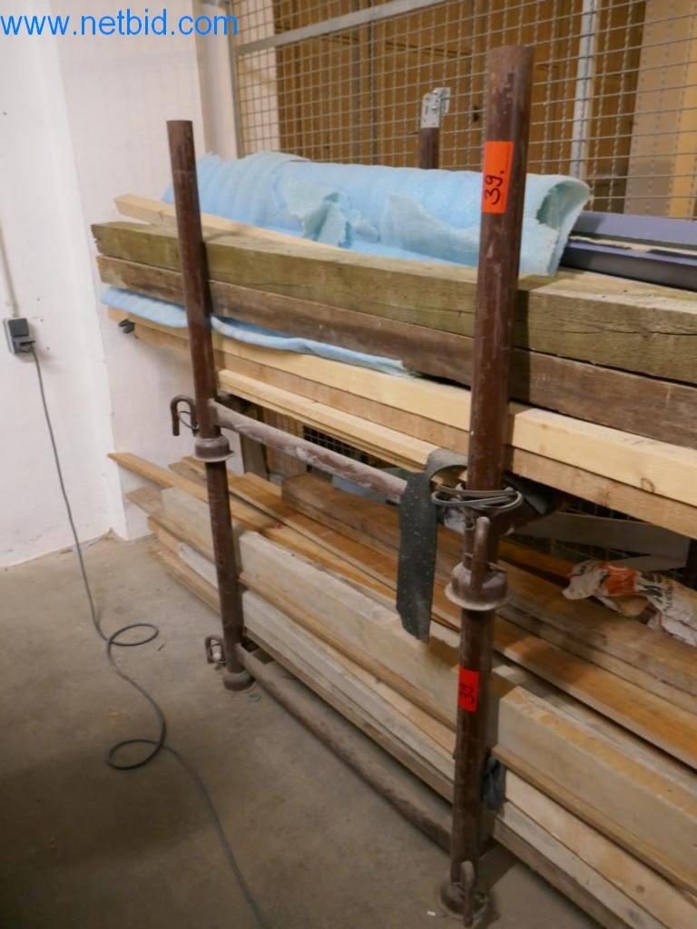 Máquinas en buen estado del sector del diseño de interiores y la construcción-1