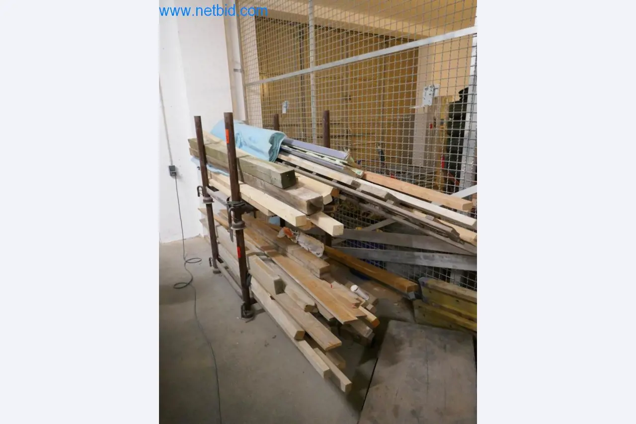 Máquinas en buen estado del sector del diseño de interiores y la construcción-2