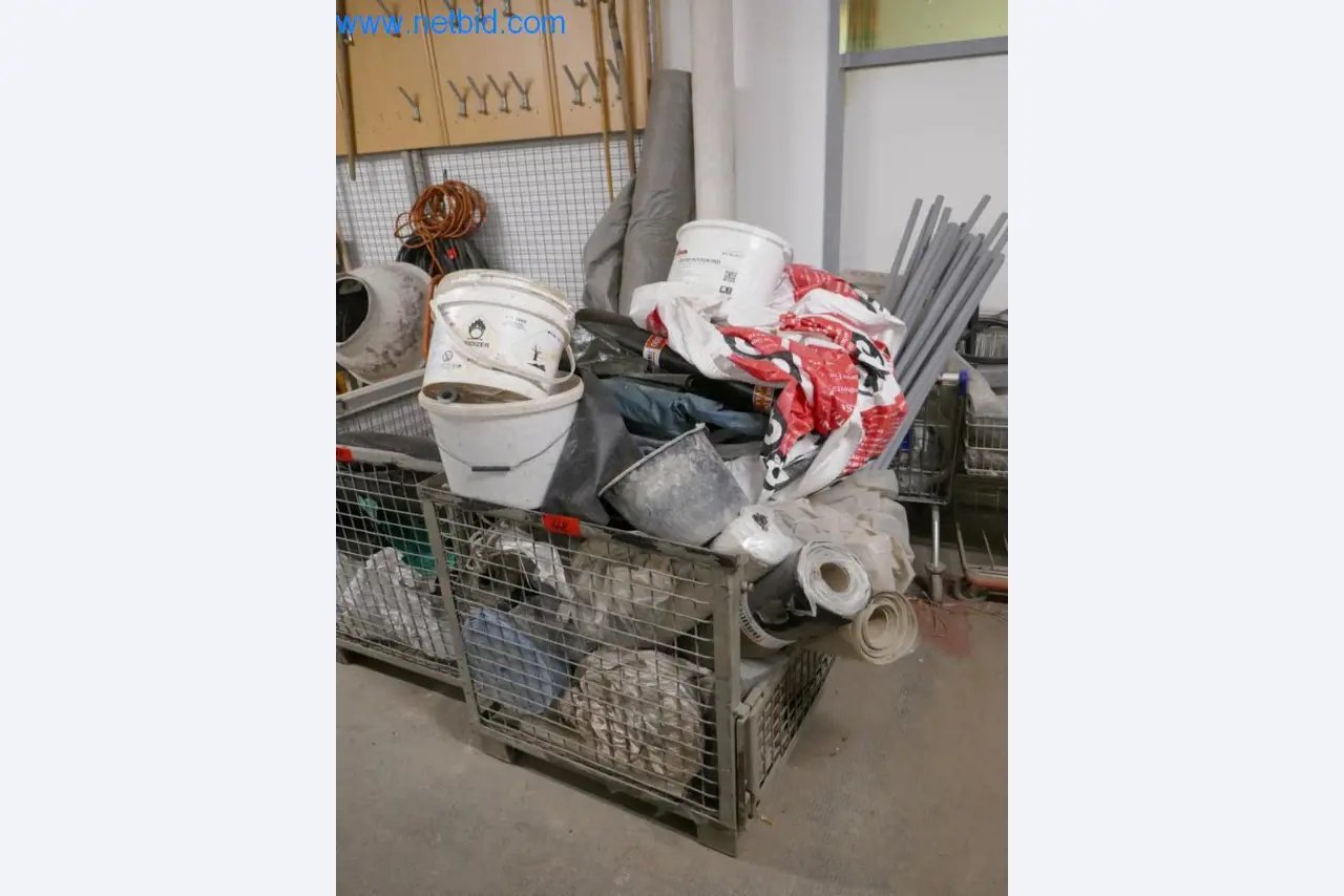 Máquinas en buen estado del sector del diseño de interiores y la construcción-2