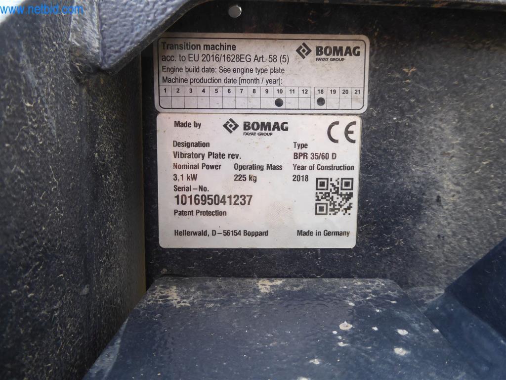 Máquinas bem conservadas do sector da decoração de interiores e da construção-5