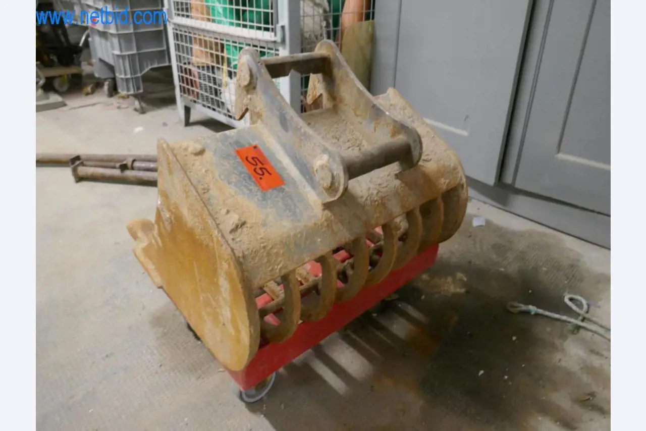 Máquinas en buen estado del sector del diseño de interiores y la construcción-4