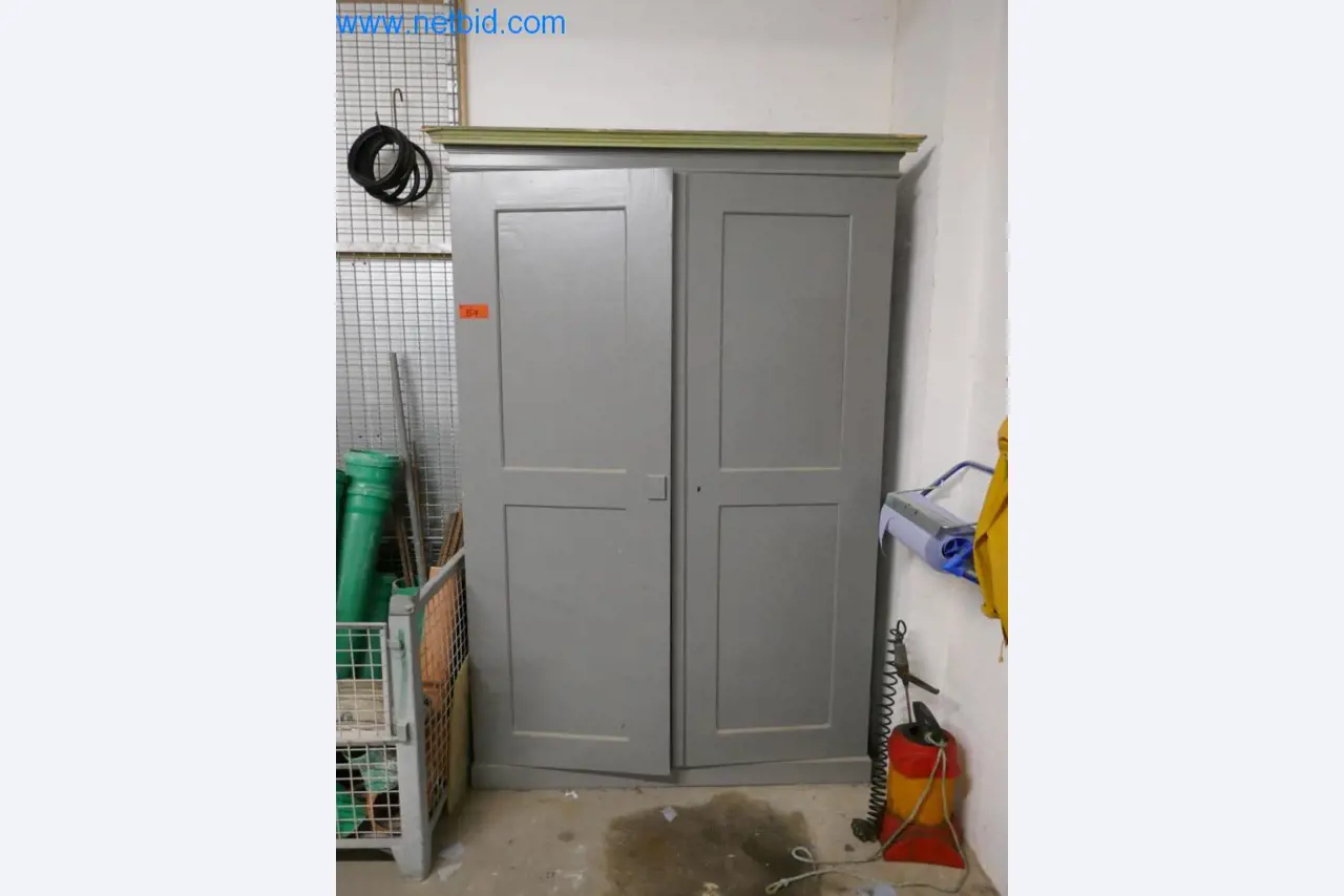 Gepflegte Maschinen aus dem Bereich Innenausbau und Bauhandwerk-1