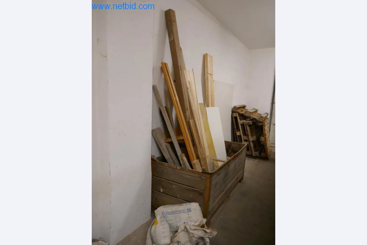 Gepflegte Maschinen aus dem Bereich Innenausbau und Bauhandwerk-1