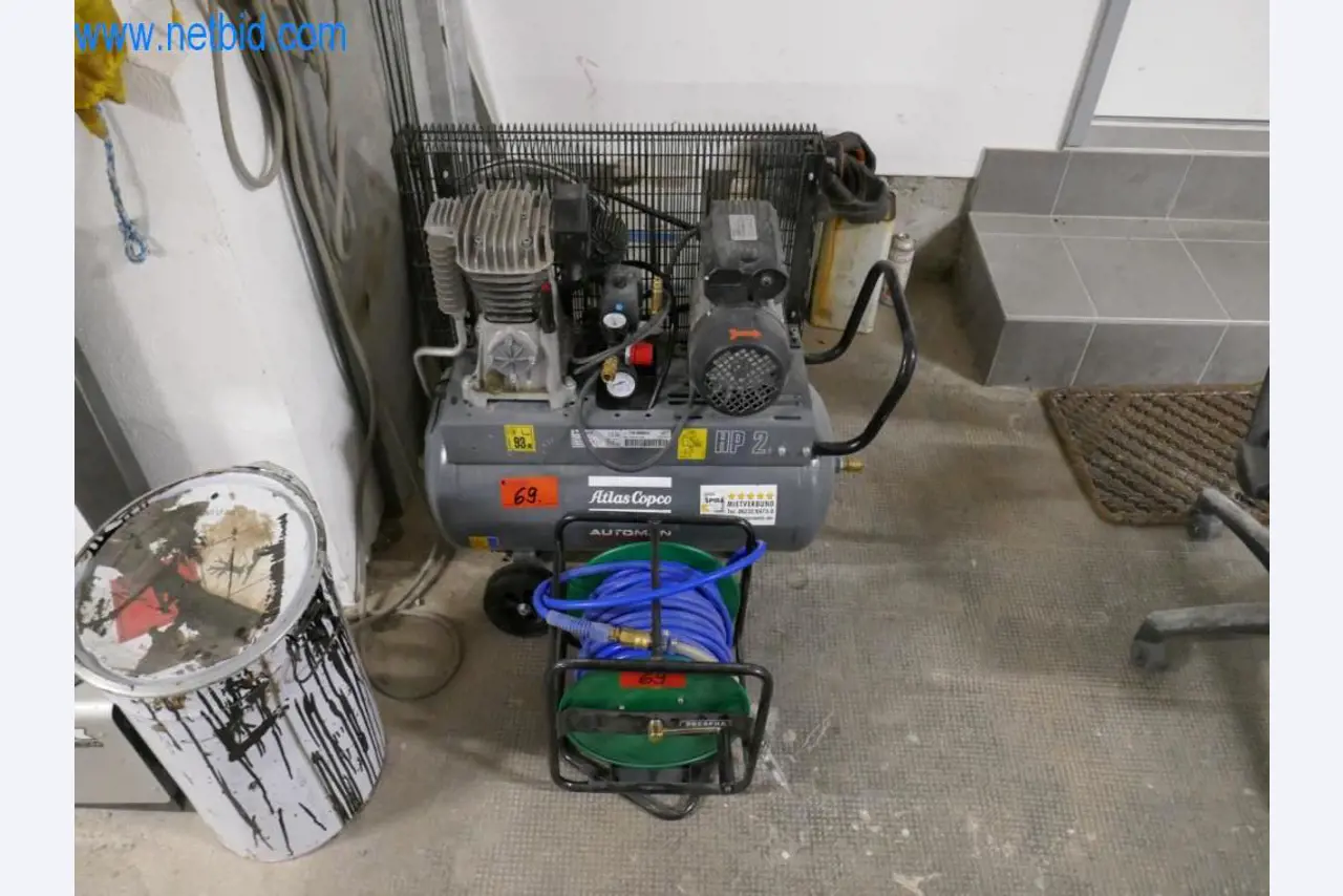 Máquinas en buen estado del sector del diseño de interiores y la construcción-1