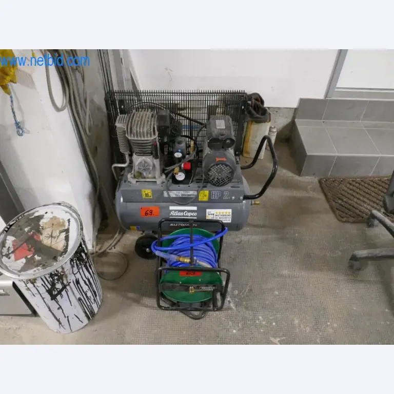 Máquinas en buen estado del sector del diseño de interiores y la construcción-1