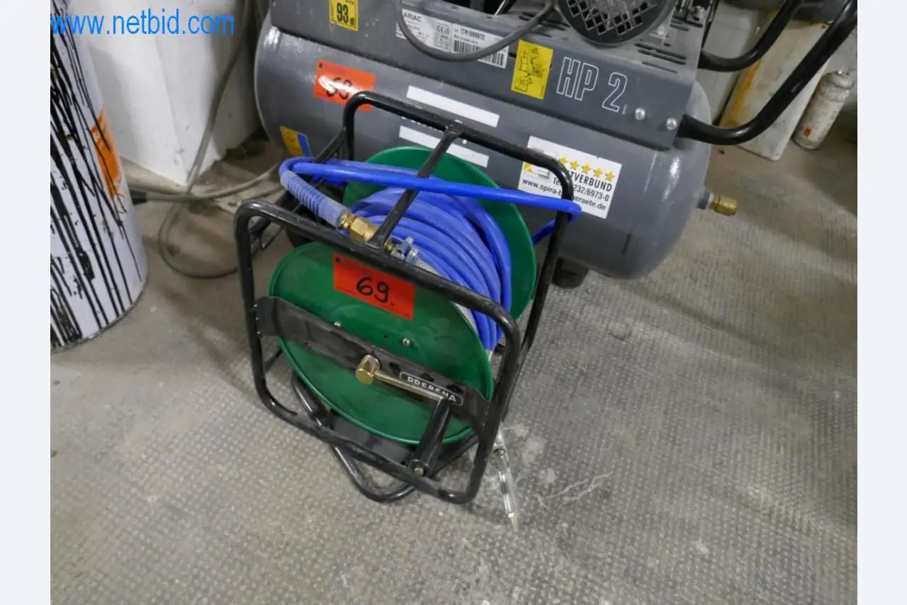 Máquinas en buen estado del sector del diseño de interiores y la construcción-3