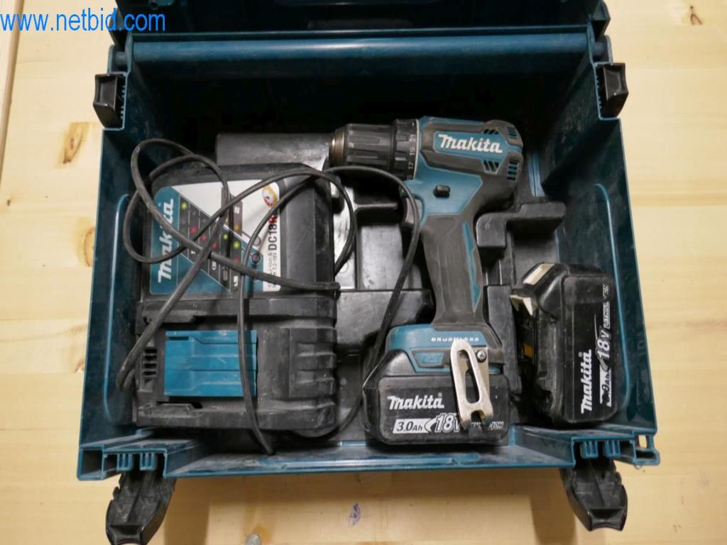 Dobro vzdrževani stroji iz sektorja notranjega oblikovanja in gradbeništva-11