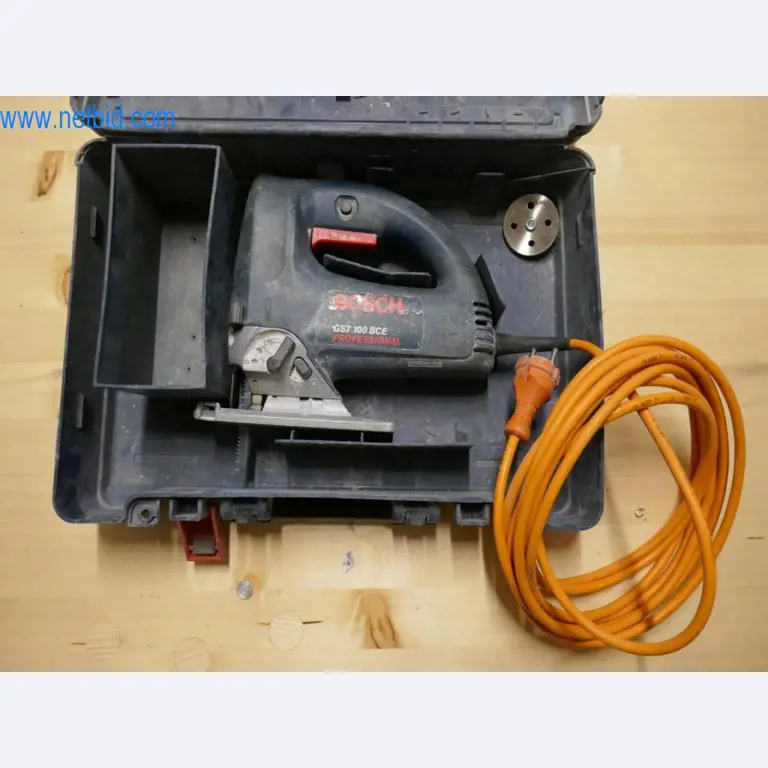 Dobro vzdrževani stroji iz sektorja notranjega oblikovanja in gradbeništva-9