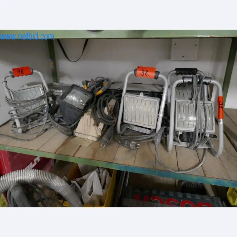 Máquinas en buen estado del sector del diseño de interiores y la construcción-1