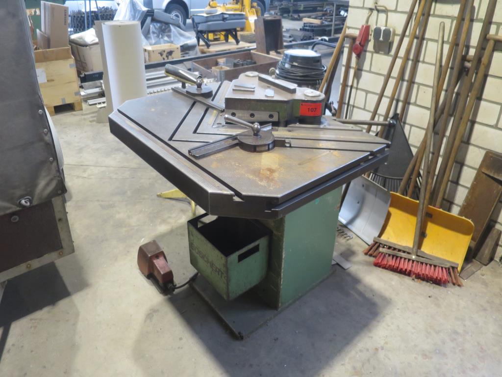 Metallbearbeitungsmaschinen-1