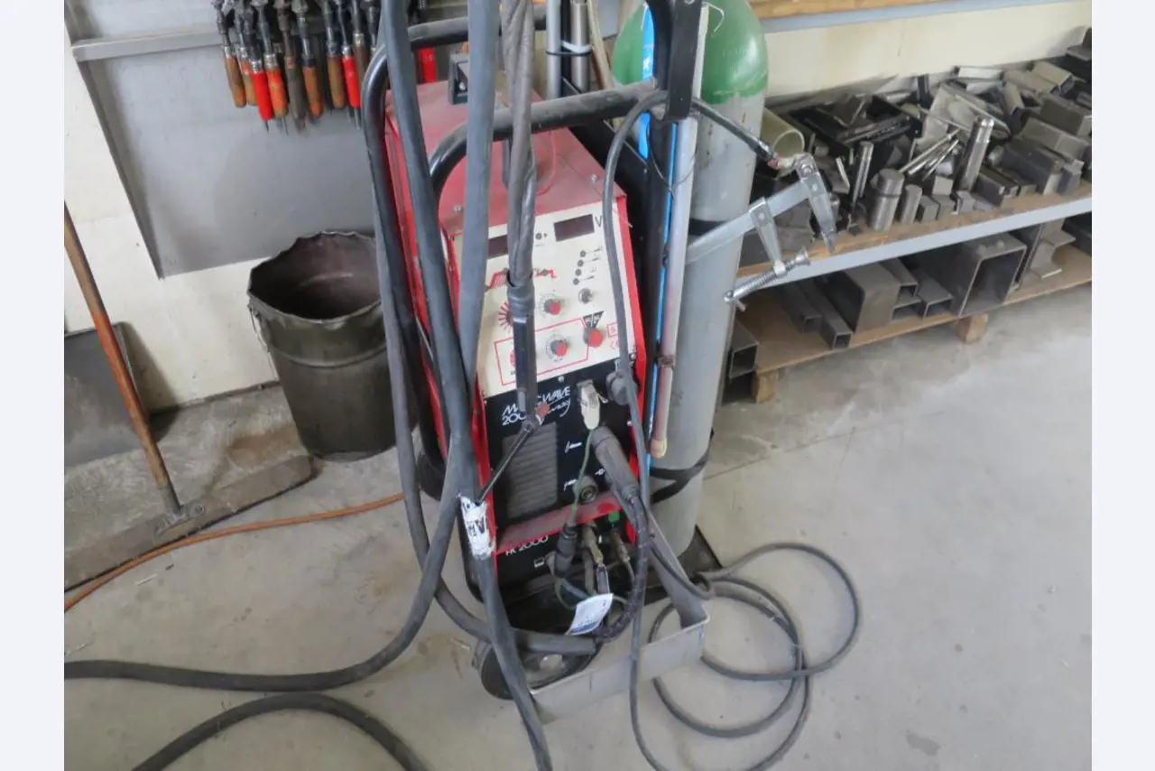 Metal working machines-2