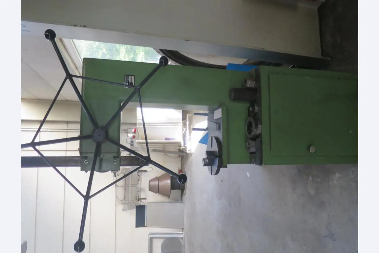 Metallbearbeitungsmaschinen-4