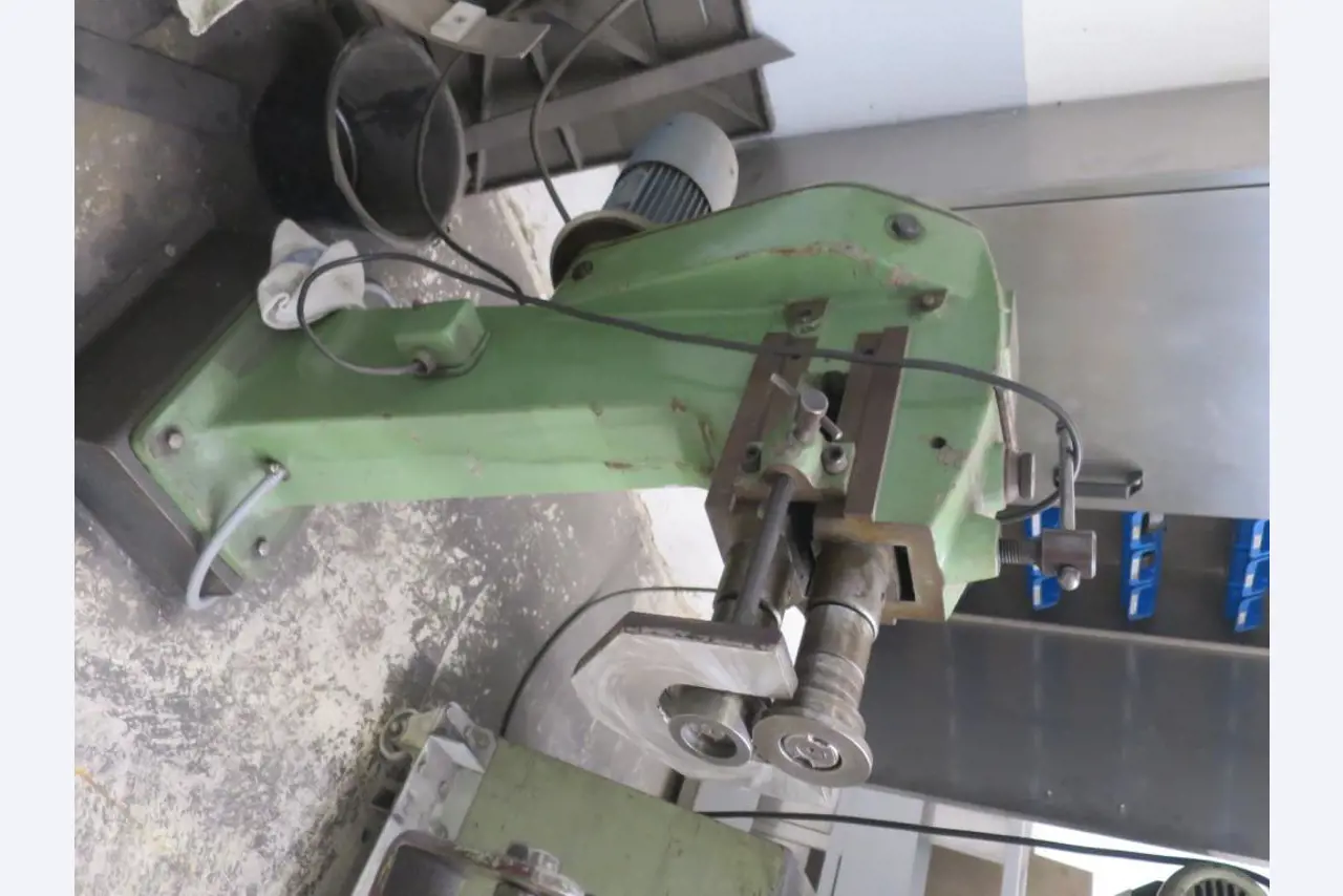 Metal working machines-4