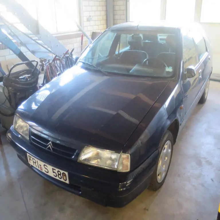 Samochód Citroen ZX1.6