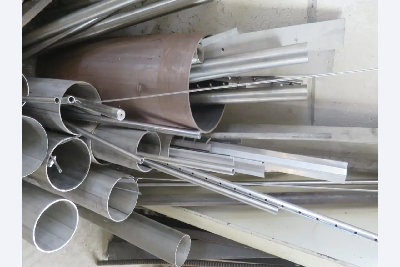 Metal working machines-9