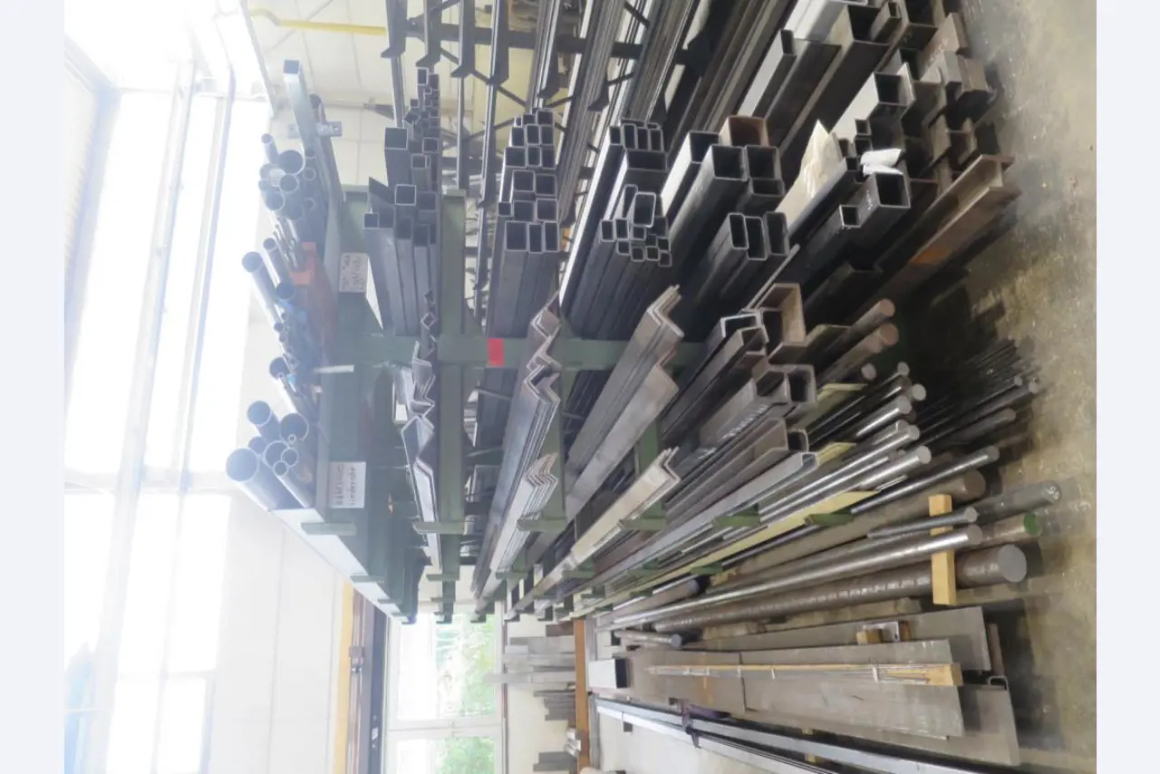 Metal working machines-18