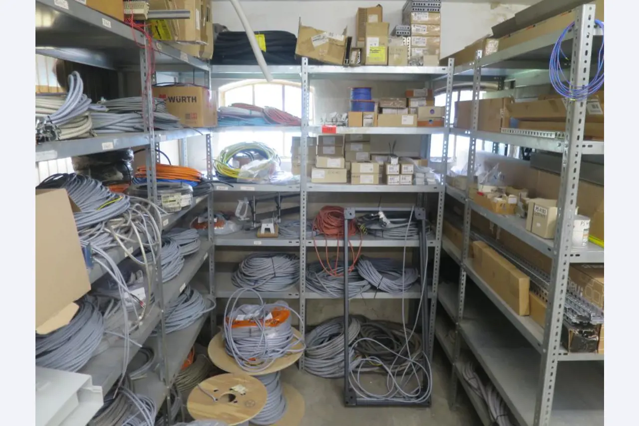 Metal working machines-1