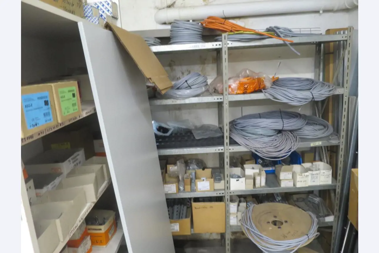 Metal working machines-2