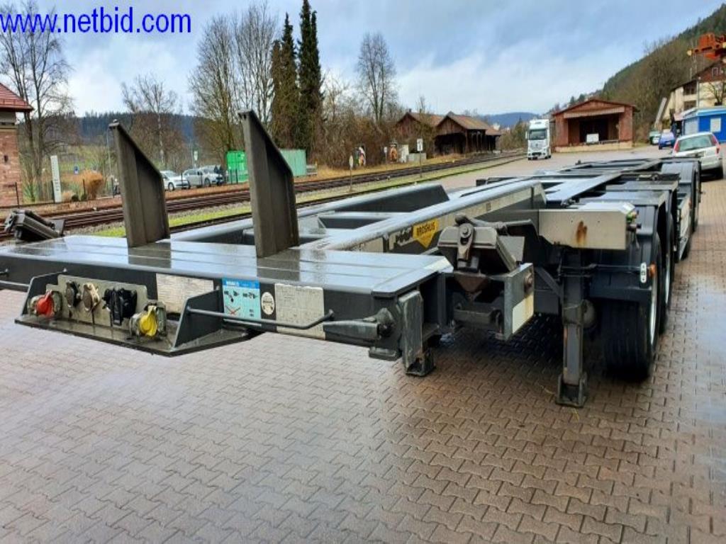 Naczepa, ciągnik siodłowy, wózek widłowy, nadwozie wymienne-12