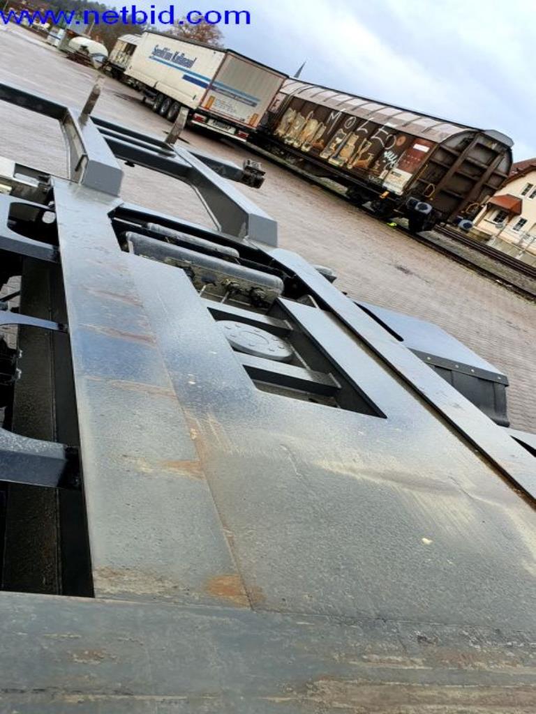 Naczepa, ciągnik siodłowy, wózek widłowy, nadwozie wymienne-30