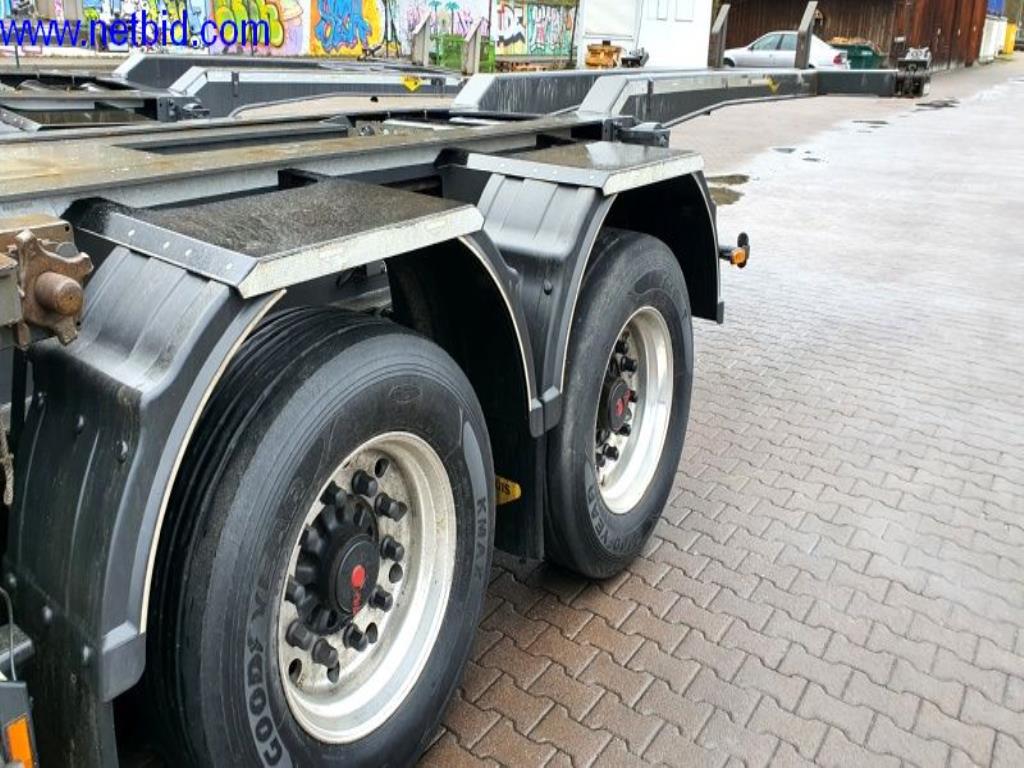 Naczepa, ciągnik siodłowy, wózek widłowy, nadwozie wymienne-34