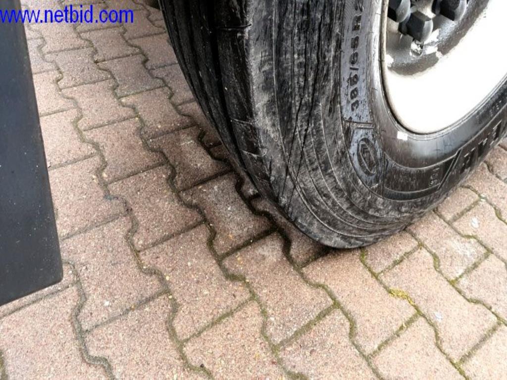 Naczepa, ciągnik siodłowy, wózek widłowy, nadwozie wymienne-6