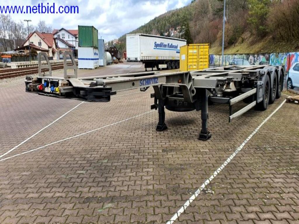 Naczepa, ciągnik siodłowy, wózek widłowy, nadwozie wymienne-13