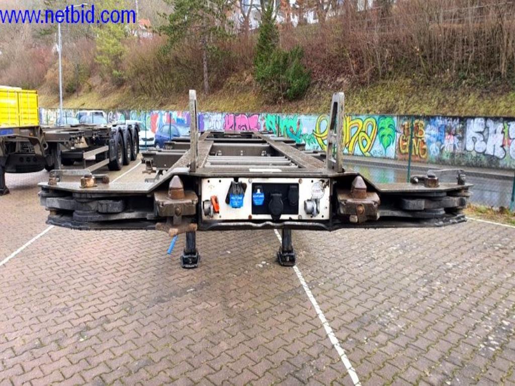 Naczepa, ciągnik siodłowy, wózek widłowy, nadwozie wymienne-2