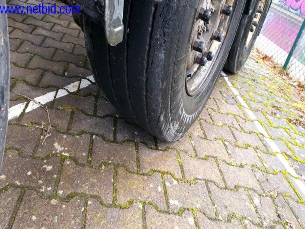 Naczepa, ciągnik siodłowy, wózek widłowy, nadwozie wymienne-5