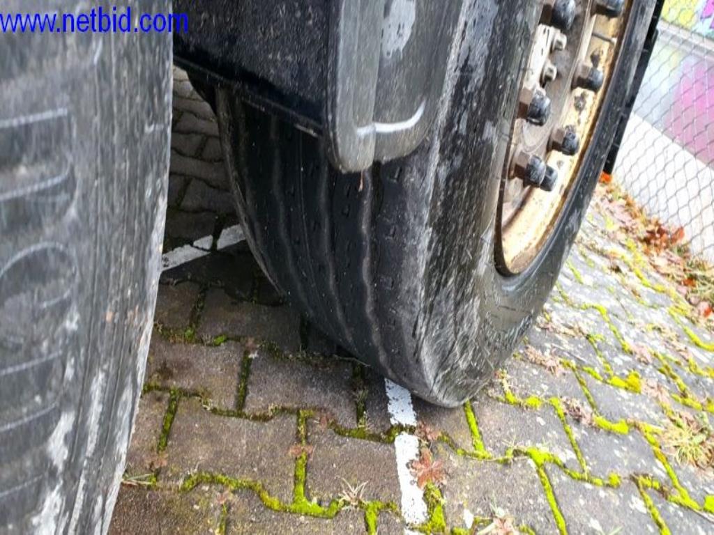 Naczepa, ciągnik siodłowy, wózek widłowy, nadwozie wymienne-6