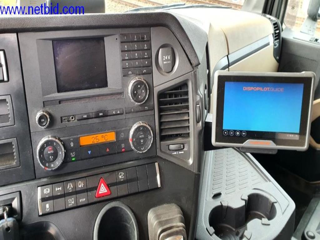 Naczepa, ciągnik siodłowy, wózek widłowy, nadwozie wymienne-10