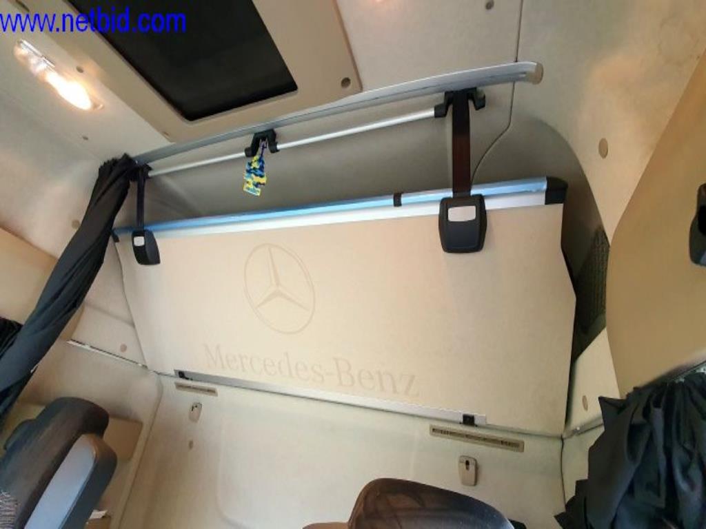 Naczepa, ciągnik siodłowy, wózek widłowy, nadwozie wymienne-19