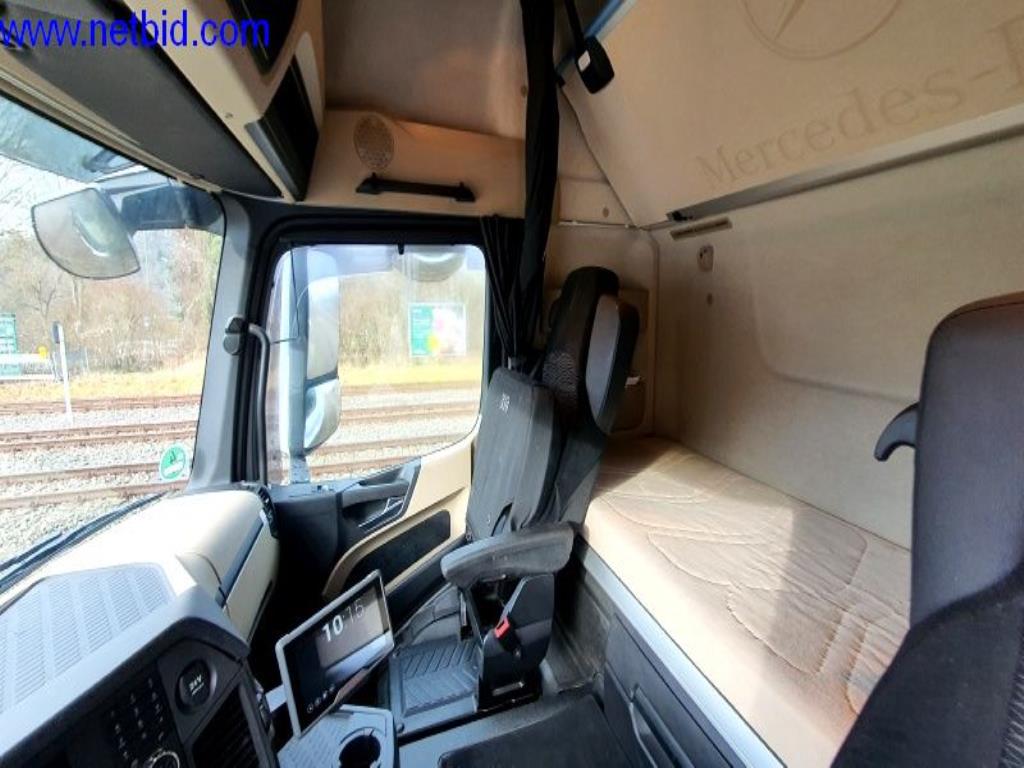 Naczepa, ciągnik siodłowy, wózek widłowy, nadwozie wymienne-20