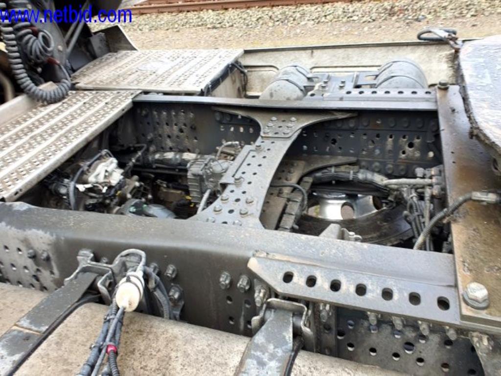 Naczepa, ciągnik siodłowy, wózek widłowy, nadwozie wymienne-37