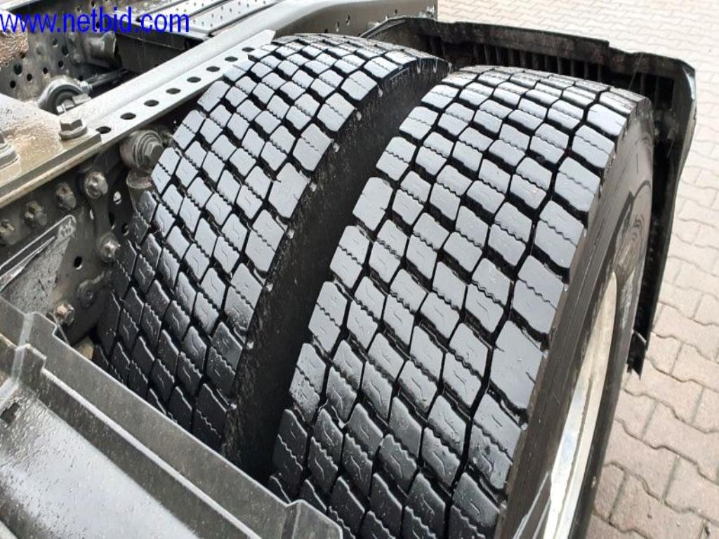 Naczepa, ciągnik siodłowy, wózek widłowy, nadwozie wymienne-3