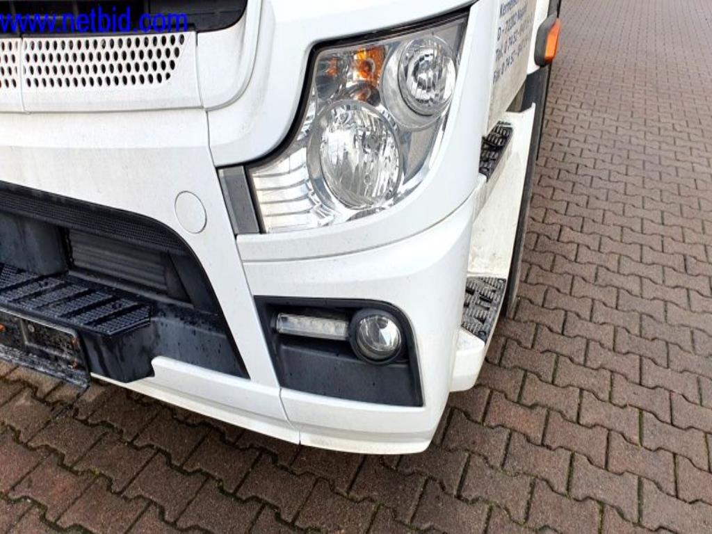 Naczepa, ciągnik siodłowy, wózek widłowy, nadwozie wymienne-48