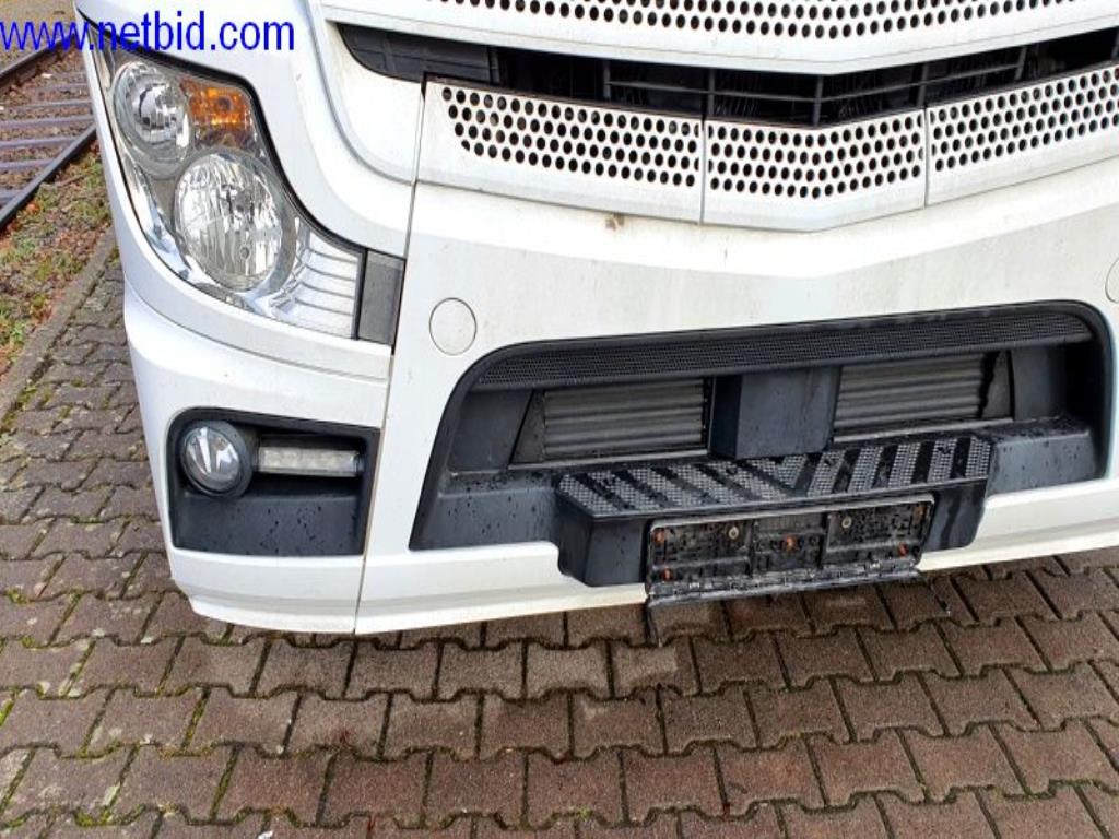 Naczepa, ciągnik siodłowy, wózek widłowy, nadwozie wymienne-49