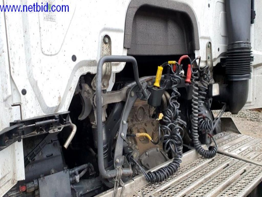 Naczepa, ciągnik siodłowy, wózek widłowy, nadwozie wymienne-7