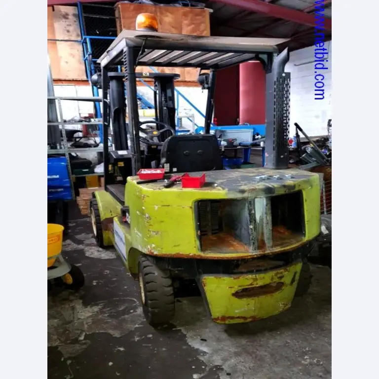 Semirremolques, cabezas tractoras, carretillas elevadoras, cajas móviles-11